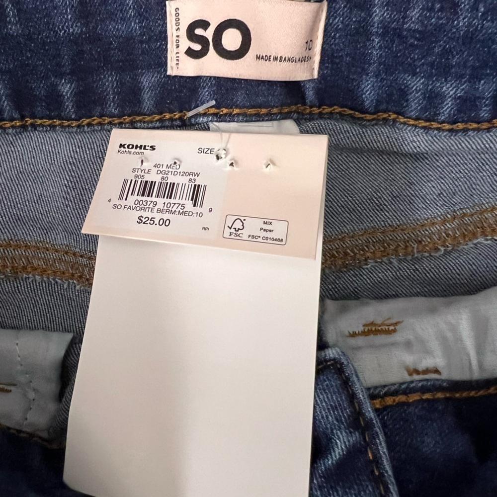 Kids Size 10 SO Mid Rise Distressed Bermuda Shorts NWT - Picture 7 of 10